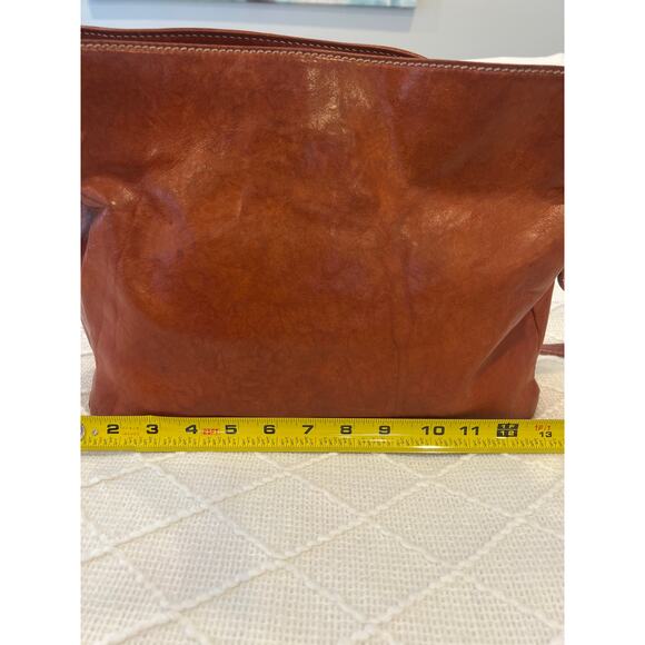 Conte Di Cavour Italy Brown Leather
Shoulder Bag - Picture 10 of 14